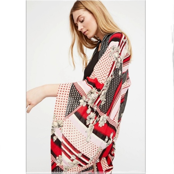 FREE PEOPLE Morning Glory Printed Kimono Size O/S